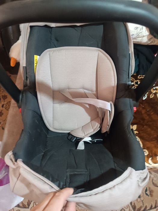 Продам автолюльку