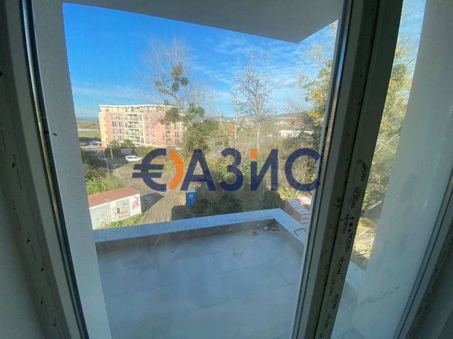 Продава се Едностаен апартамент в к.к. Слънчев бряг - 37 кв.м за 1676 €/кв.м - Снимка #5