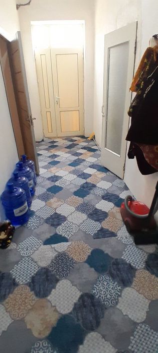 Ховли сотилади срочна