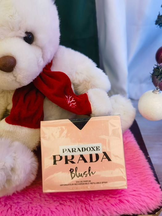 Parfum nou sigilat Prada