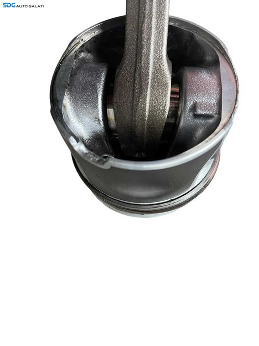 Piston Pistoane Complet cu Biela Biele Mitsubishi ASX 1.8 DI-D 2010 - 2019 Cod 1115A384 1110C205 [B4272]