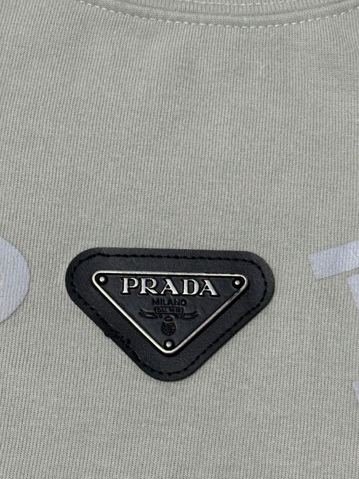 Продавам чисто нови тениски