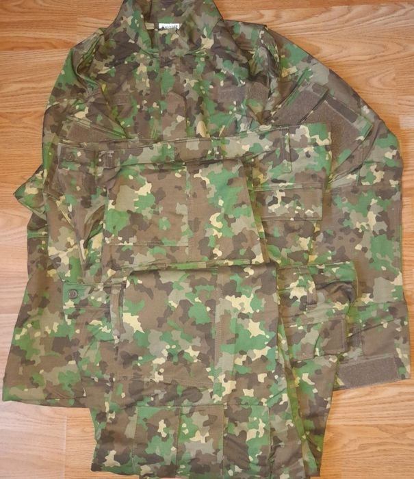 Ținută militara, marime mică