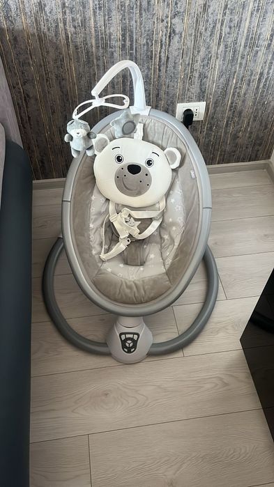 Vând balansoar electric 0 luni + ,pana in 9 kg!