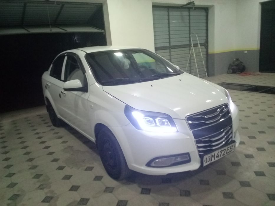 Продаётся Нексия 3.