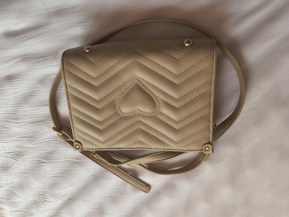 Малка дамска чанта