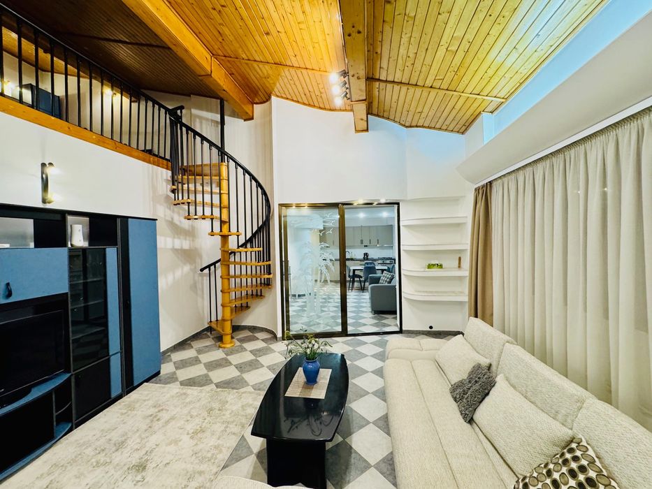 PROPRIETAR - Apartament Duplex in vila de lux LAC FLOREASCA