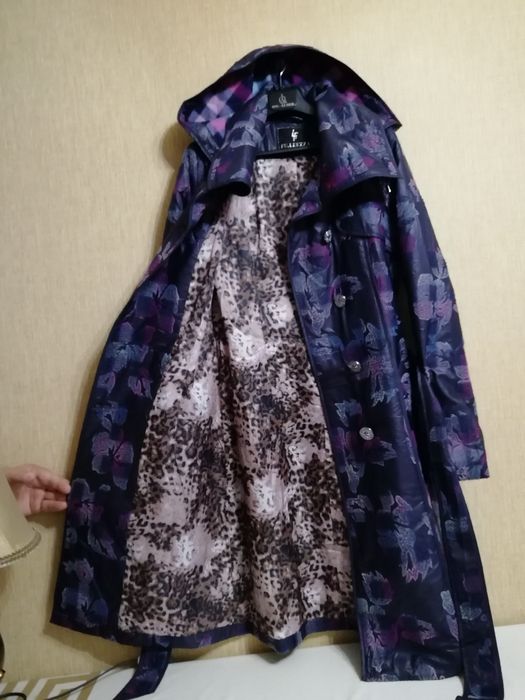 Куртки,пальто,юбки,
