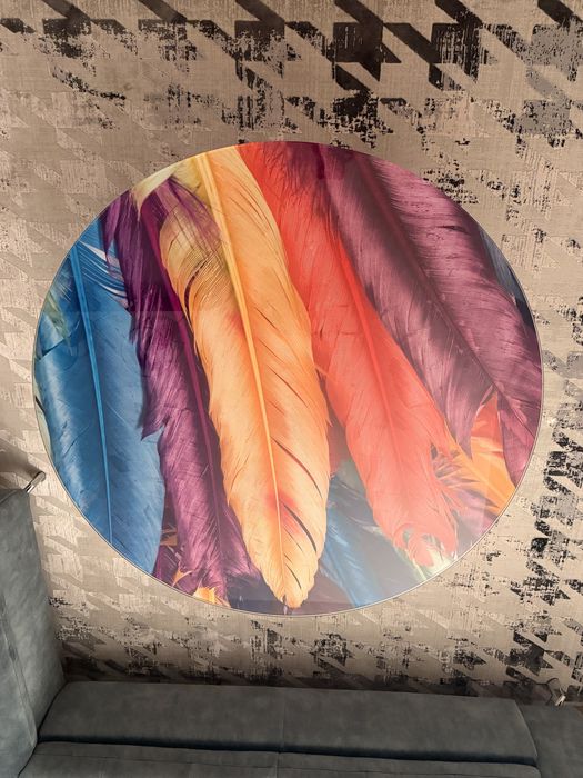 Дизайнерска холна маса