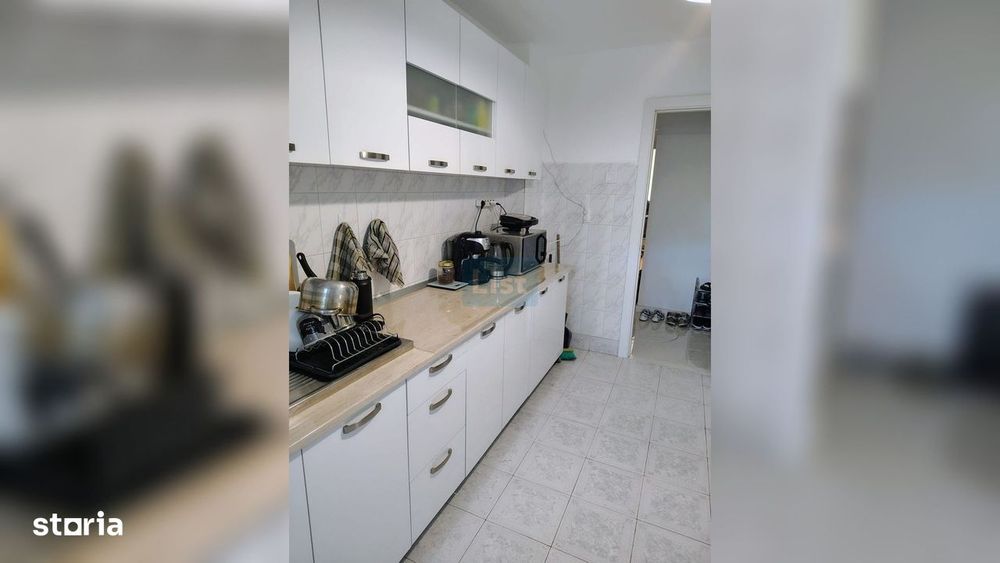 Apartament 3 camere decomandat zona FSGA — fotografia 1