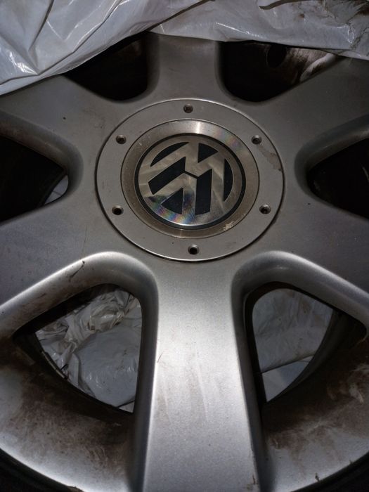 Set jante aluminiu Volkswagen echipate cu anvelope iarnă Sailun
