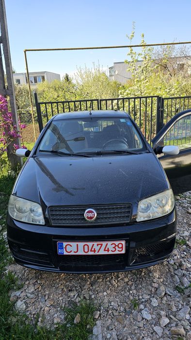 Vând Fiat Punto 1.4 benzină