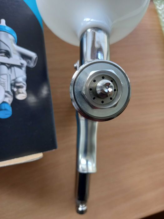 pistol vopsit  iwata WB 2