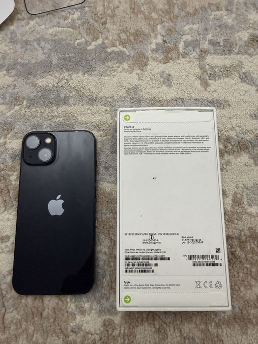 Iphone 13 с гарантией 128 гб