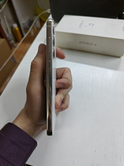 Samsung s23 plus + 256гб продам