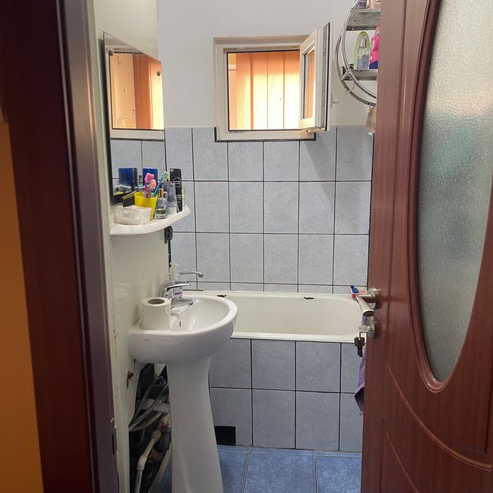 Garsoniera de închiriat Reșița