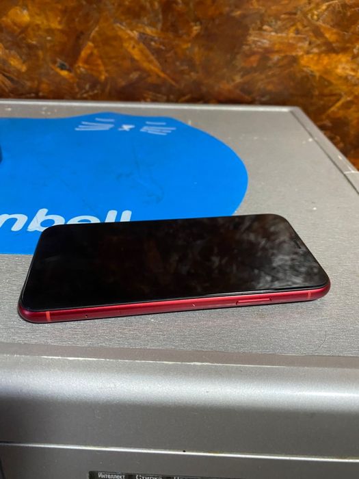 Срочно продам айфон xr