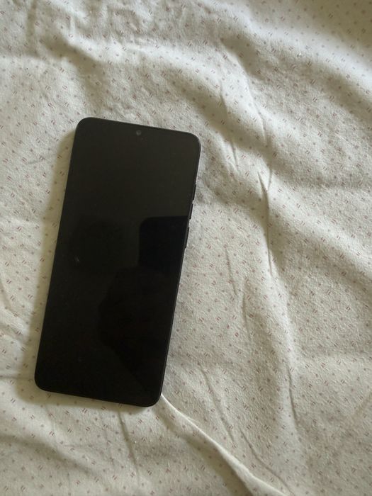 Vand ihunt s25 in stare perfecta,nu l am utilizat deloc