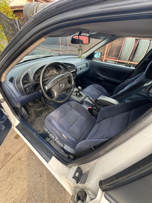 BMW 318 I E36 1992