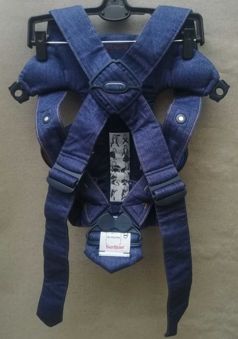 Baby Bjorn kенгуру за носене на бебе BabyBjörn Classic Carrier