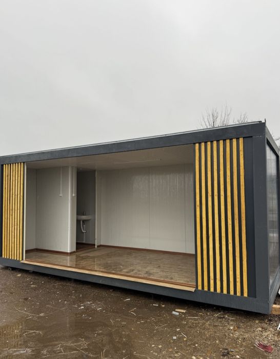 Vand containere modulare la super preț