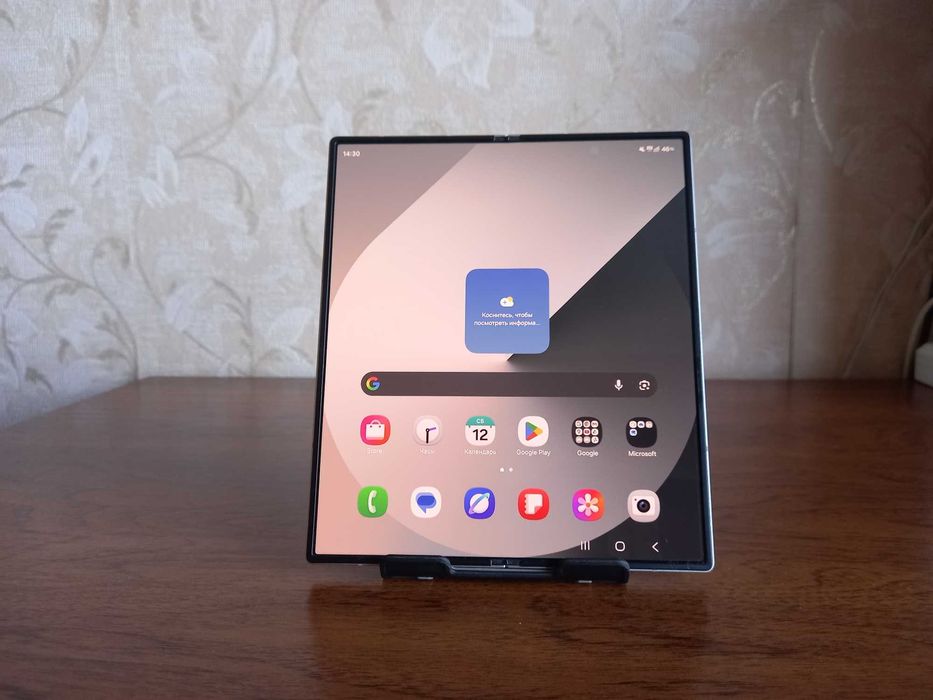 Samsung Z Fold 6