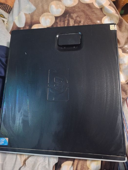 Продавам компютър без хард диск