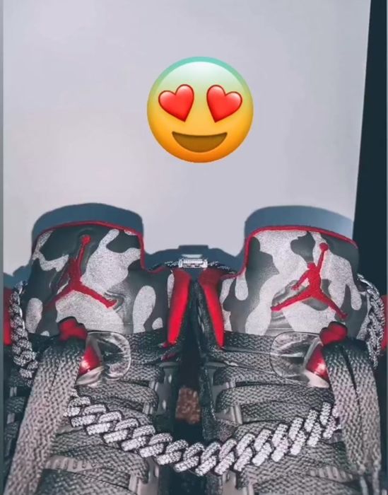 Jordan 5 camo mărimea 39/40