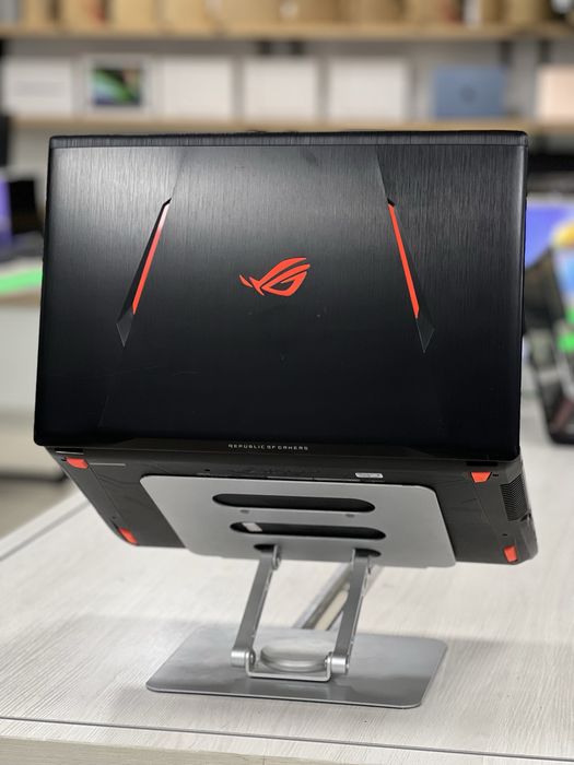 Ноутбук ASUS ROG