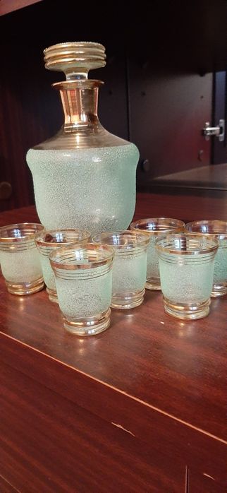 Набор  Графин и 7 рюмок  хрусталь  Чехословакия