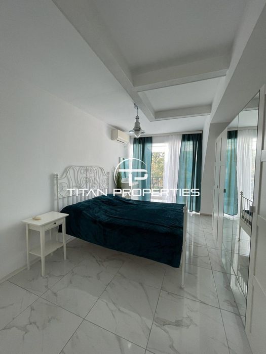 Дава се под наем Тристаен апартамент в Бургас, Център - 125 кв.м за 1020 € - Снимка #7