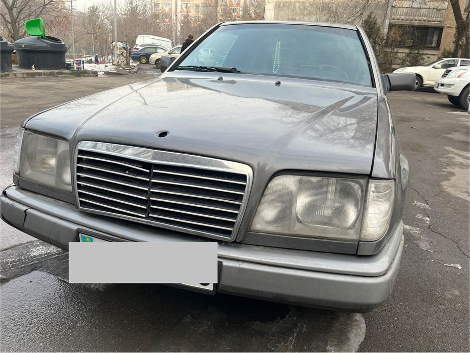 Mersedes CE300 Купэ