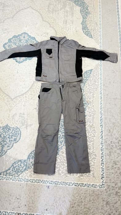 Спец одежда для стройки или по ремонту