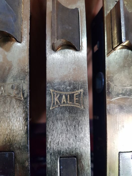 Продам замки замок для akfa дверь KALE рабочем состоянии