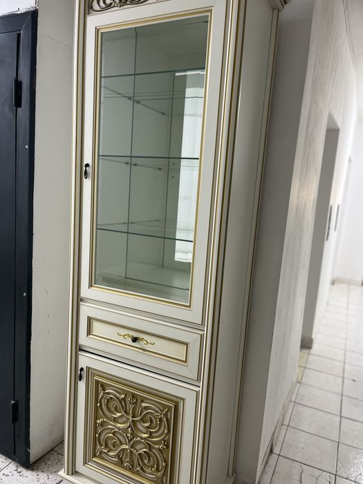 Горка, стенка для гостинной