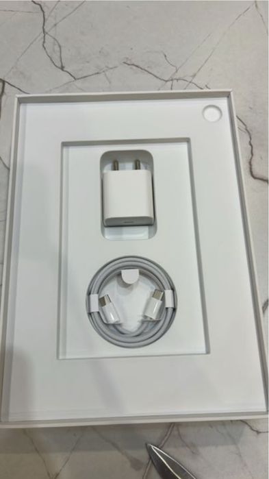 Продам Ipad a16 2025