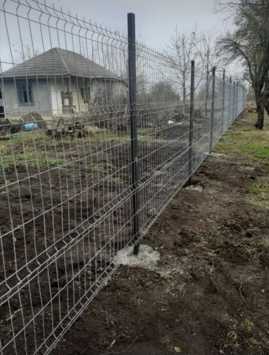 Sipca metalica plasa bordurata