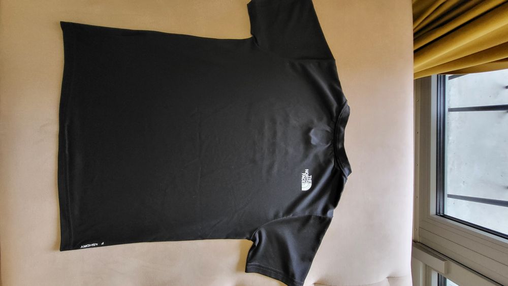 Блуза оригинална the north face L детска