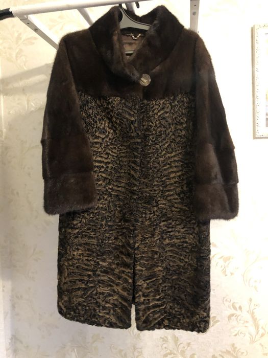 Шуба  женская, размер 46, норка с каракулем