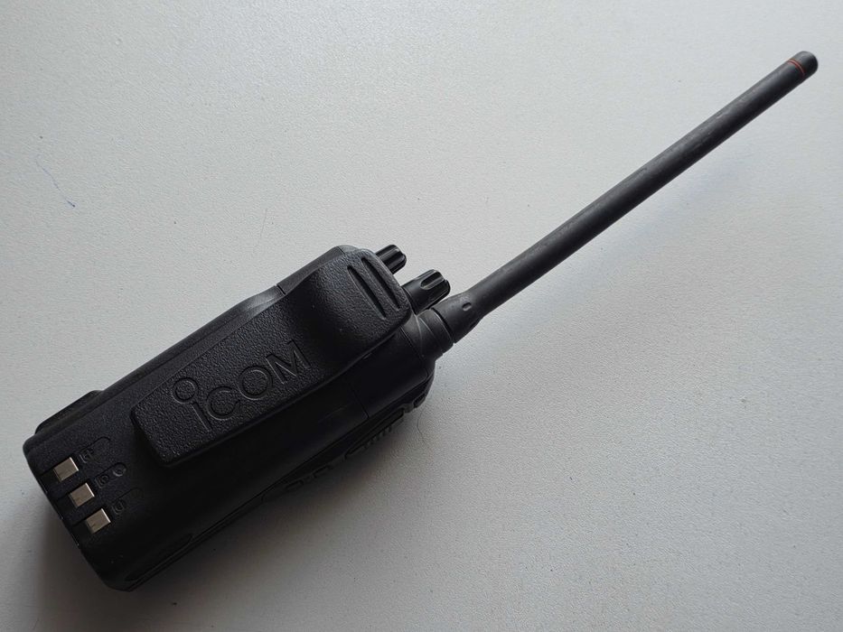 Профессиональная рация iCom IC-F33GS
