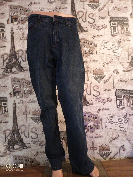 Дънки и панталони на промо цена