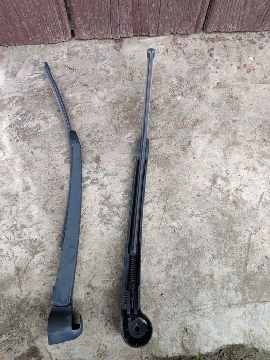 Brat stergator Haion cu lamela Seat Exeo Audi A4 B6 B7 Golf 5 Break 1T0955707A