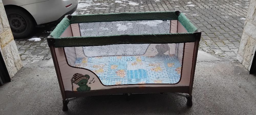 Сгъваема детска  кошара