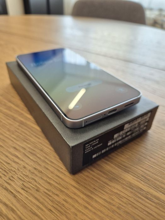 Samsung Galaxy S25 256gb