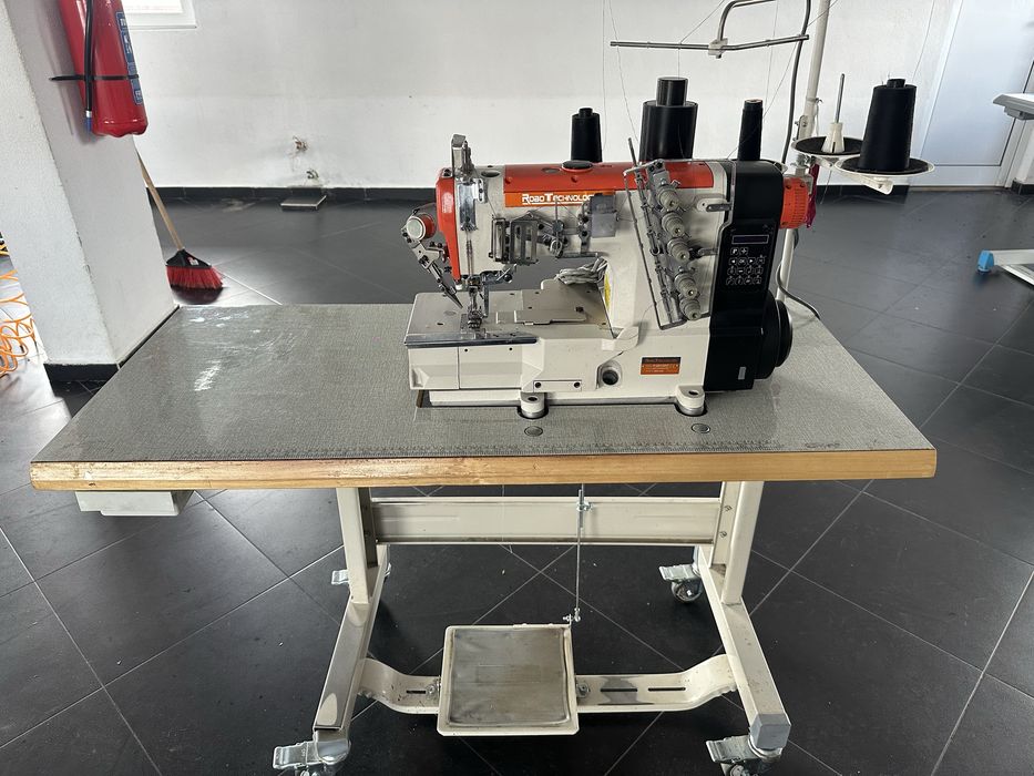 Професионални шевни машини