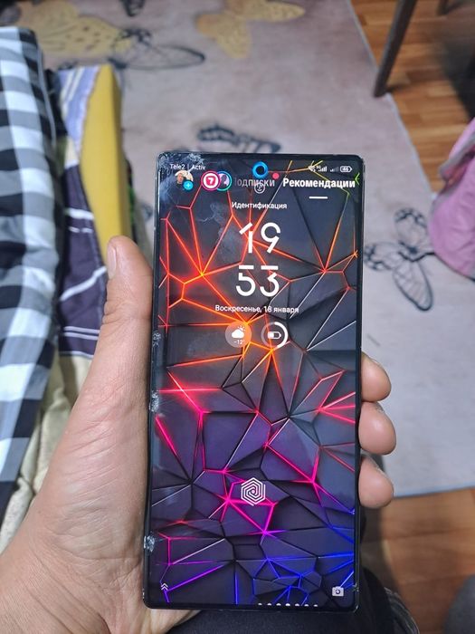 Продам телефон...