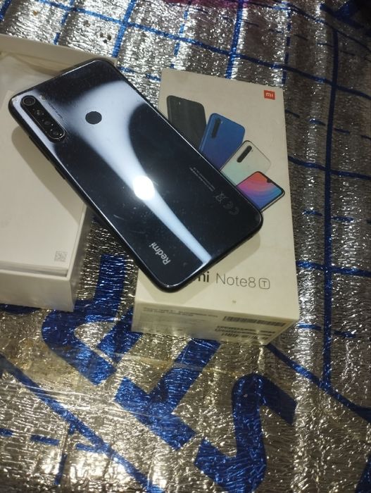 Redmi note 8 T sotiladi xotirasi 128 GB operativ xotirasi 6 kamera48mp