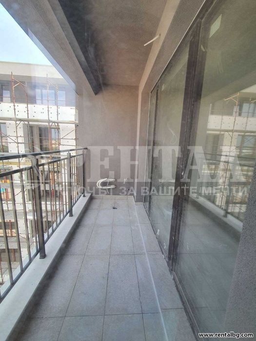 Продава се Двустаен апартамент в Пловдив, Тракия - 68 кв.м за 1190 €/кв.м - Снимка #8