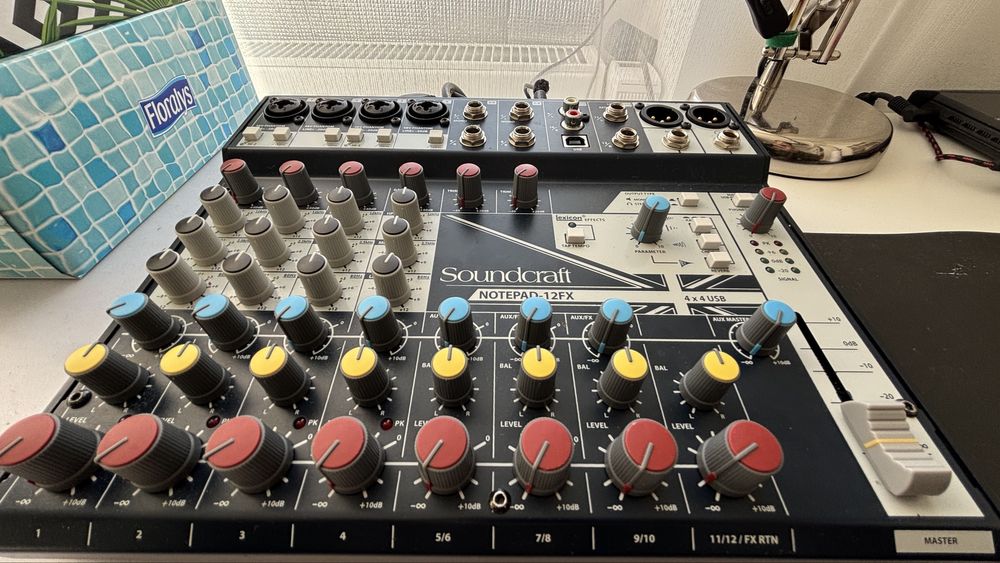Soundcraft Notepad 12fx