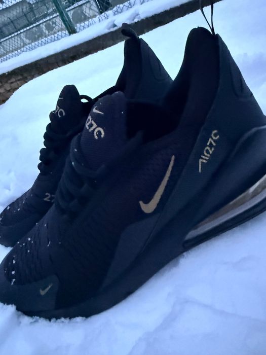Обувки Nike Air 270